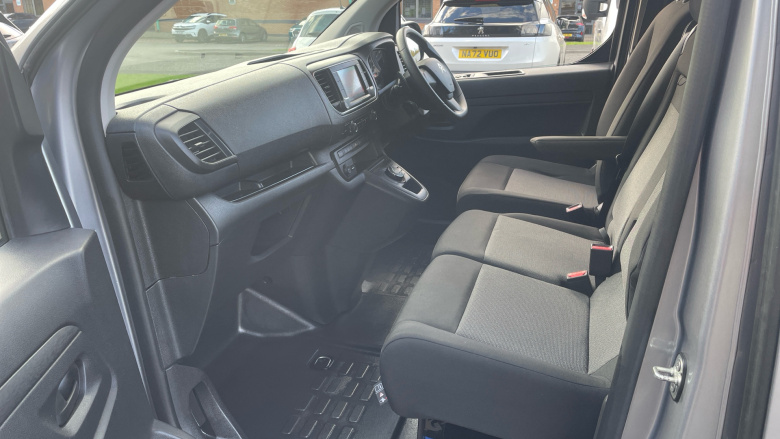 Citroen Dispatch Xl Diesel 1400 2.0 BlueHDi 145 Van Driver Edition EAT8